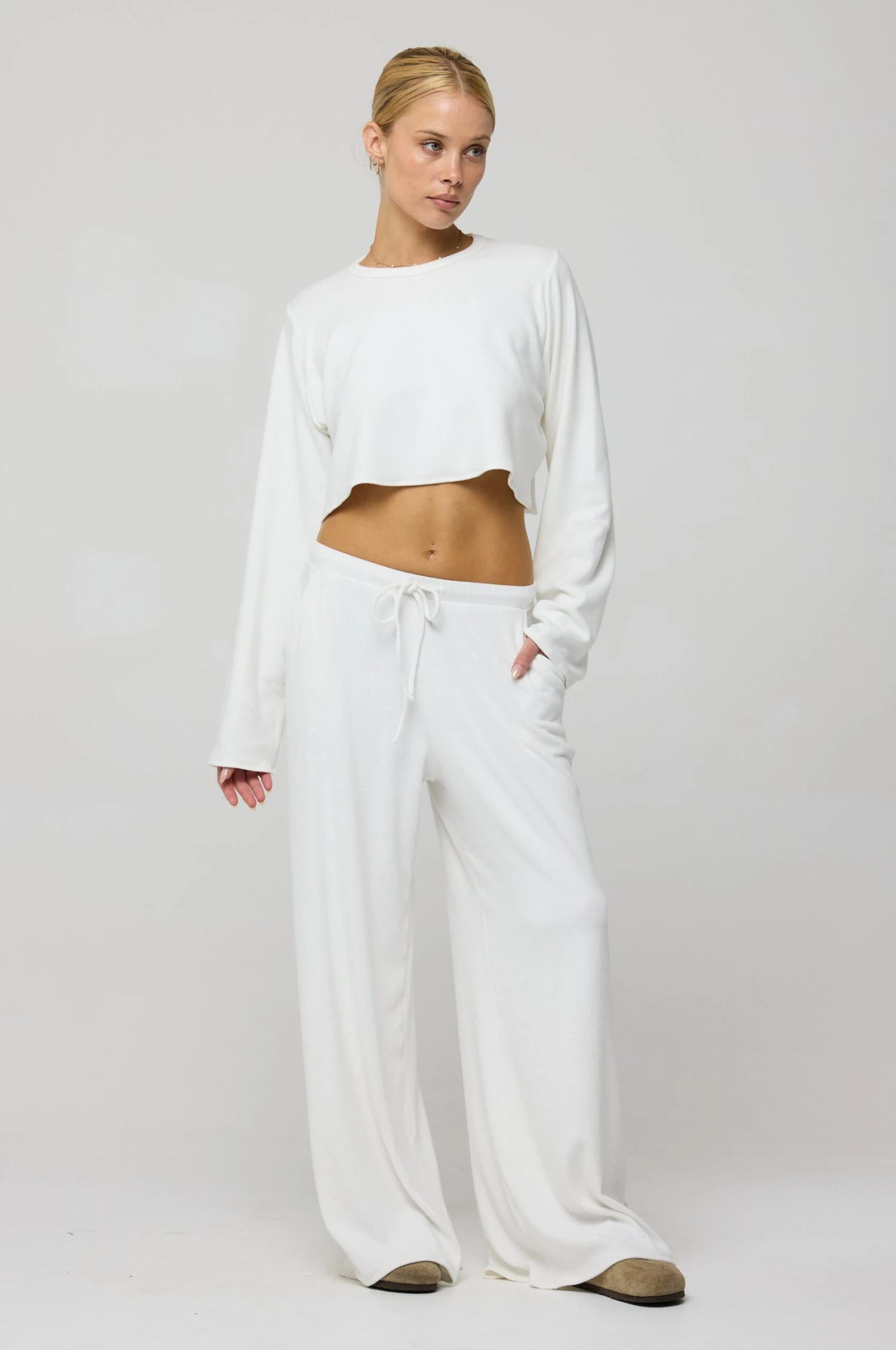 Boyfriend Crop Rib In White 6 Boyfriend Crop Rib In White - Image 4