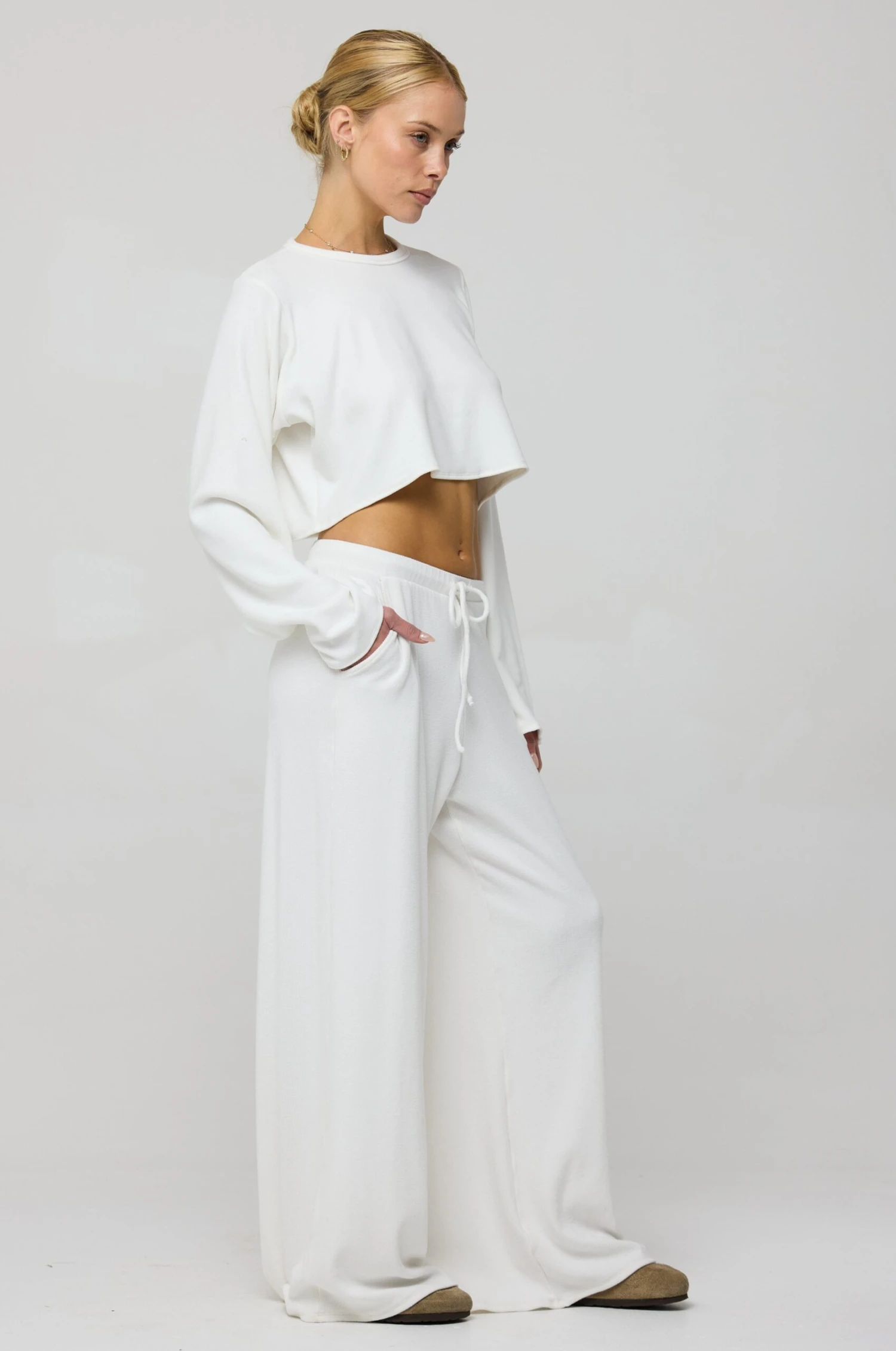 Boyfriend Crop Rib In White 7 Boyfriend Crop Rib In White - Image 5