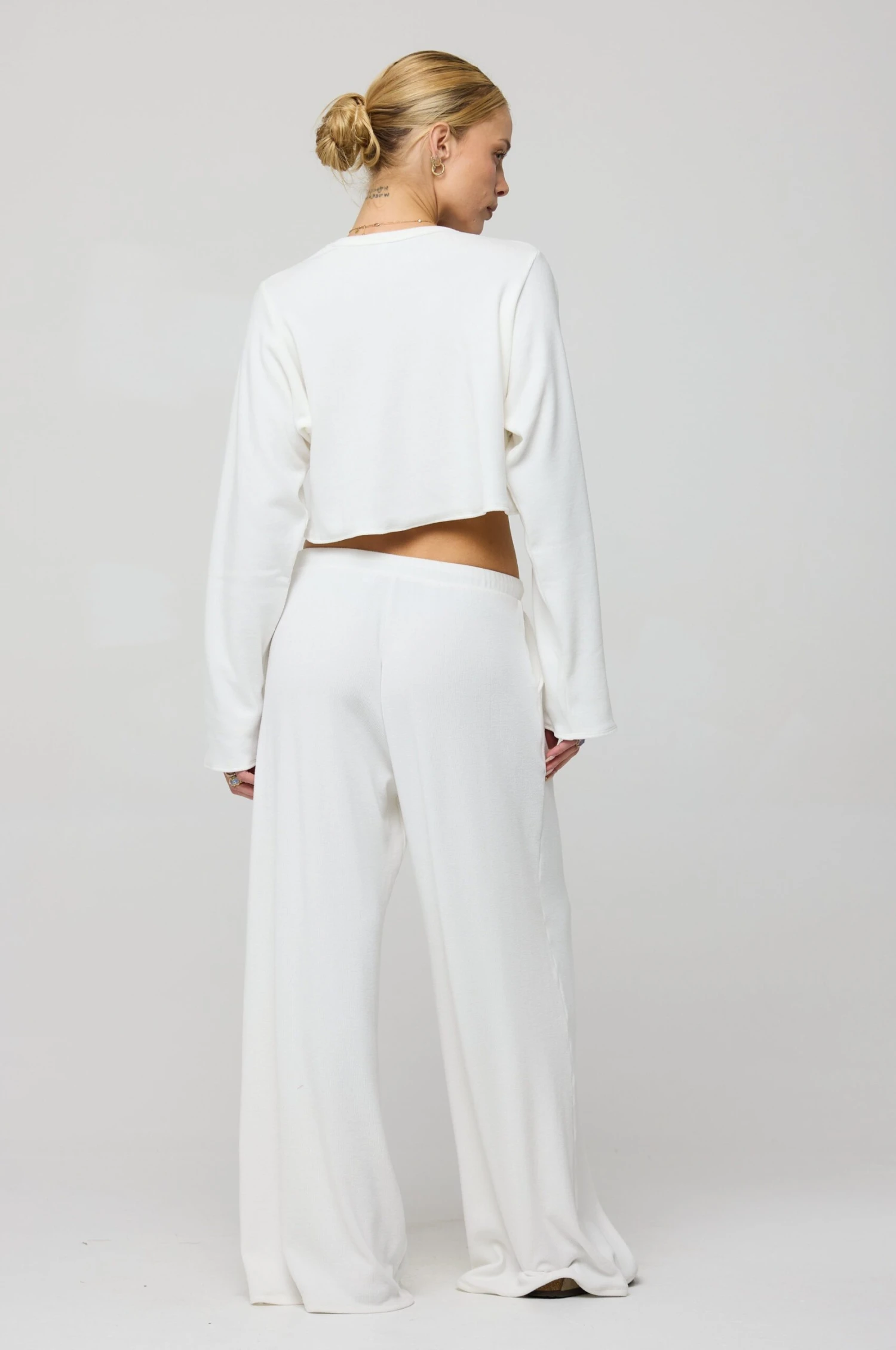 Boyfriend Crop Rib In White 5 Boyfriend Crop Rib In White - Image 3