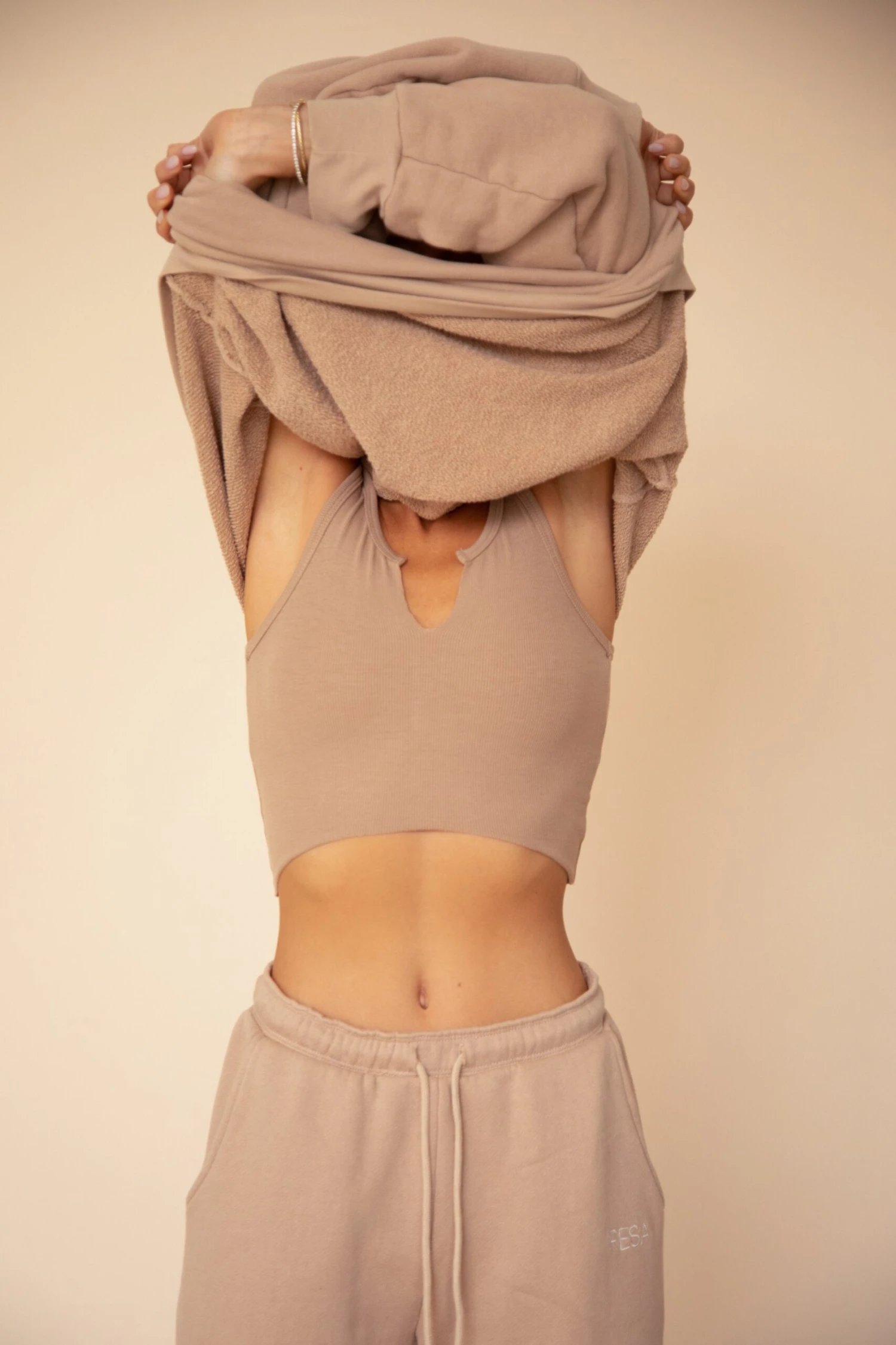 Gunner Sweatshirt In Sand 10 Gunner Sweatshirt In Sand - Image 8