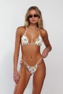 Kyle Triangle Bikini Top In Milkshake