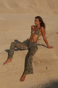 Mallory Pant In Venom