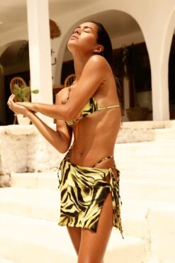 Ollie Skirt In Lioness