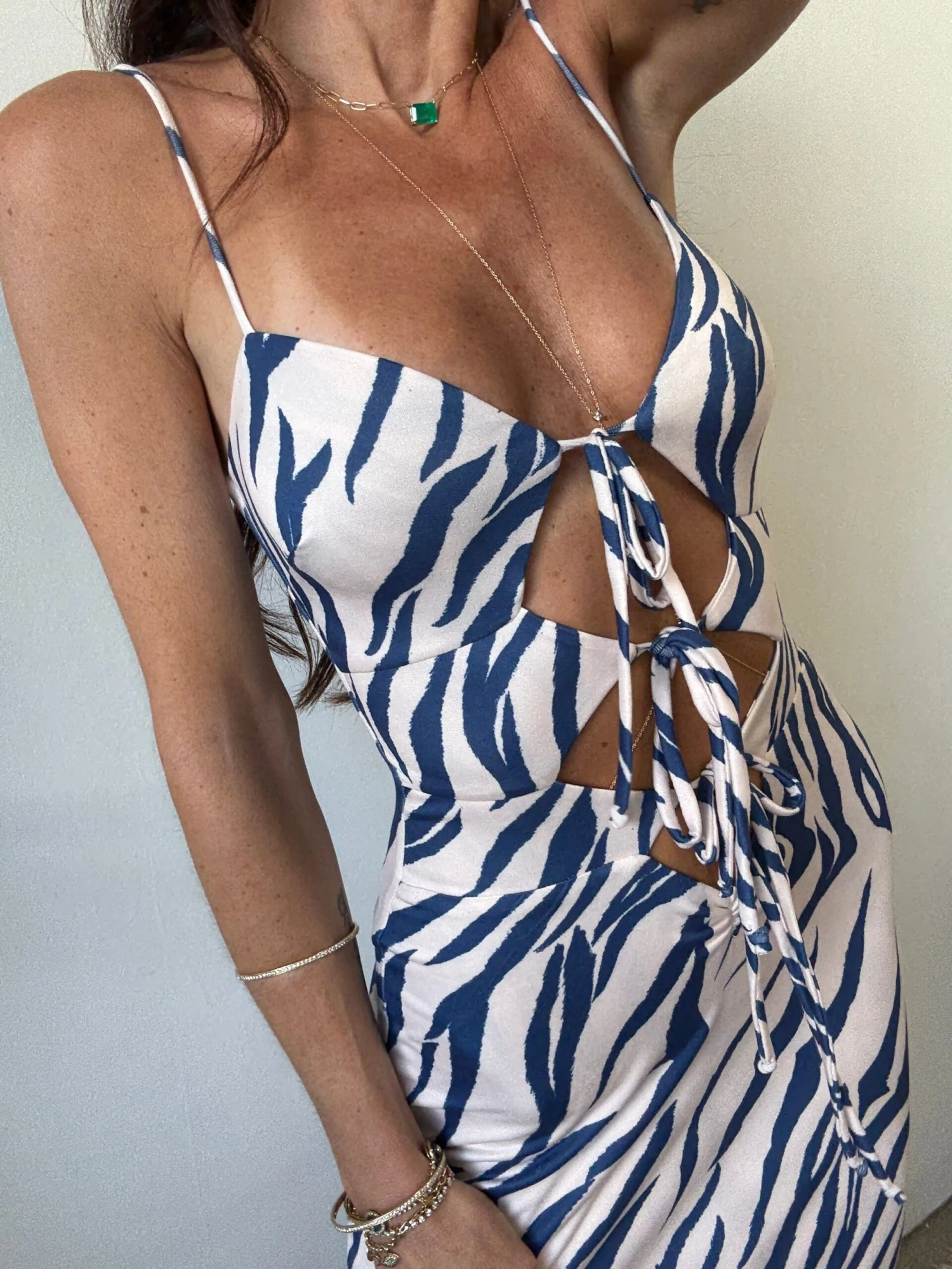 Summer Dress In Athens 4 Summer Dress In Athens - Image 2