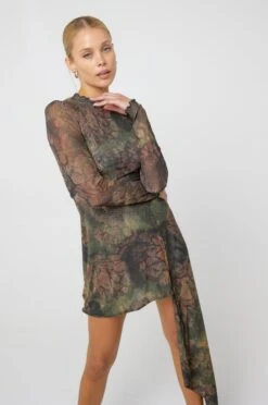 Suzanne Mini In Autumn -Resa suzanne mini in autumn 892861